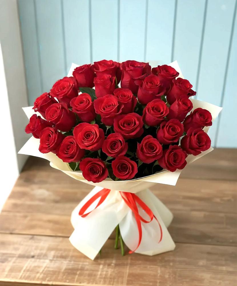 Букет 29 Красных роз в Дыгулыбгее