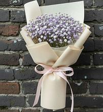 Букет цветов из:  Гипсофила в Дыгулыбгее