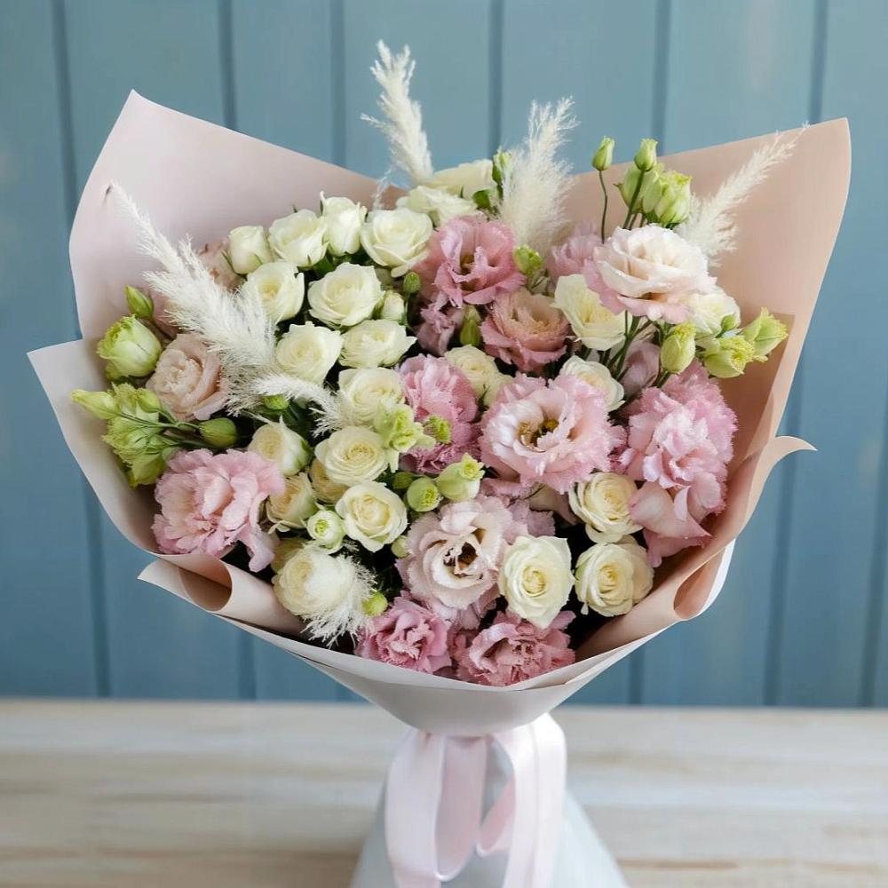 Букет цветов из: Альстромерии и Розы в Дыгулыбгее