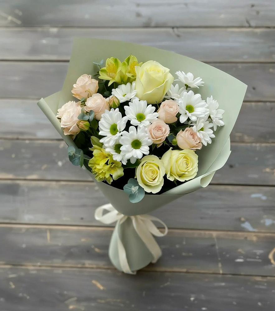 Букет цветов из: Альстромерии, Розы и Хризантемы в Дыгулыбгее