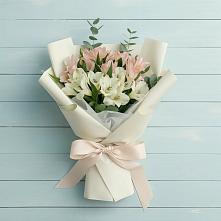 Букет цветов из:  Альстромерии #REPLACE_PRED# Дыгулыбгее