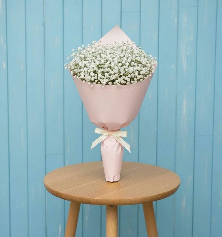 Букет цветов из: Гипсофила в Дыгулыбгее