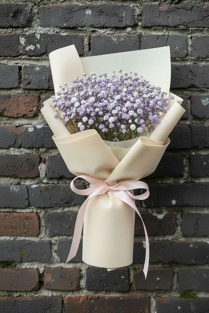 Букет цветов из: Гипсофила в Дыгулыбгее