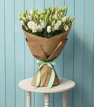 Букет цветов из:  Лизиантусы в Дыгулыбгее