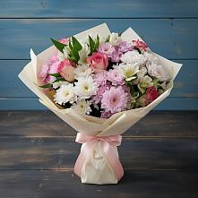 Букет цветов из:  Хризантемы, Альстромерии и Розы в Дыгулыбгее