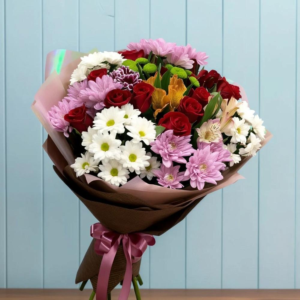 Букет цветов из: Розы, Хризантемы и Альстромерии в Дыгулыбгее