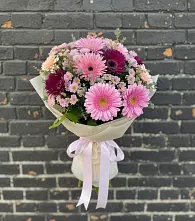 Букет цветов из:  Герберы и Хризантемы в Дыгулыбгее